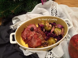 Schweinemedaillons mit Kohlsprossen-Rotkraut Gemüse