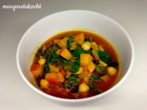 Kichererbsen Curry mit Kürbis & Spinat
