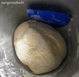 knusprige Sauerteig Croissants