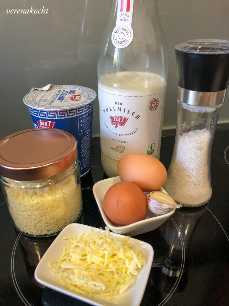 Spargel Cannelloni mit Joghurt Béchamel und Korianderpesto