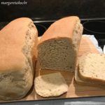 einfaches Toastbrot mit Sauerteig