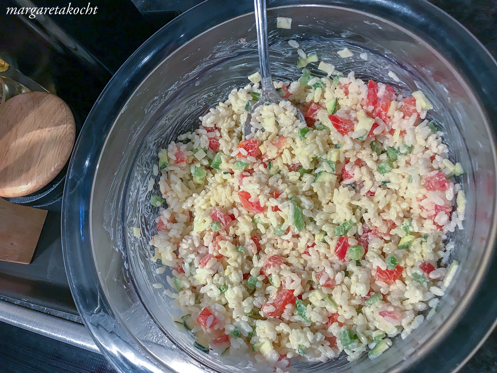 pikanter Reis Salat mit Gemüse &amp; Kräutern (oder) wenn 5 Tage zu 2 Tagen ...