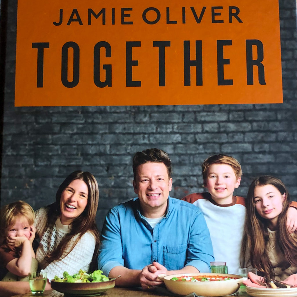Together - Alle an einem Tisch by Jamie Oliver