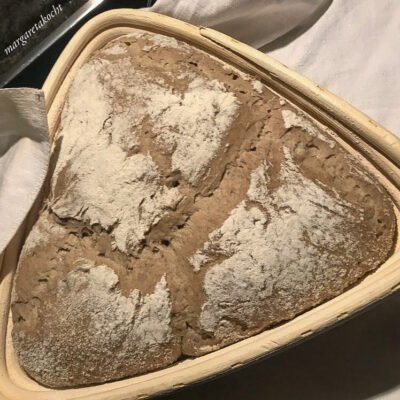 Roggen Sauerteig Brot für Anfänger (oder) mit frischem Brot ins Neue Jahr