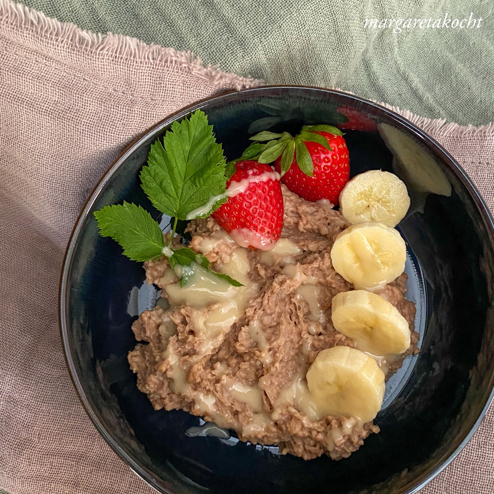 Schoko Kokos Porridge (und) //  Buchbesprechung  //   Vegan One Pot von Sabrina Fauda-Rôle